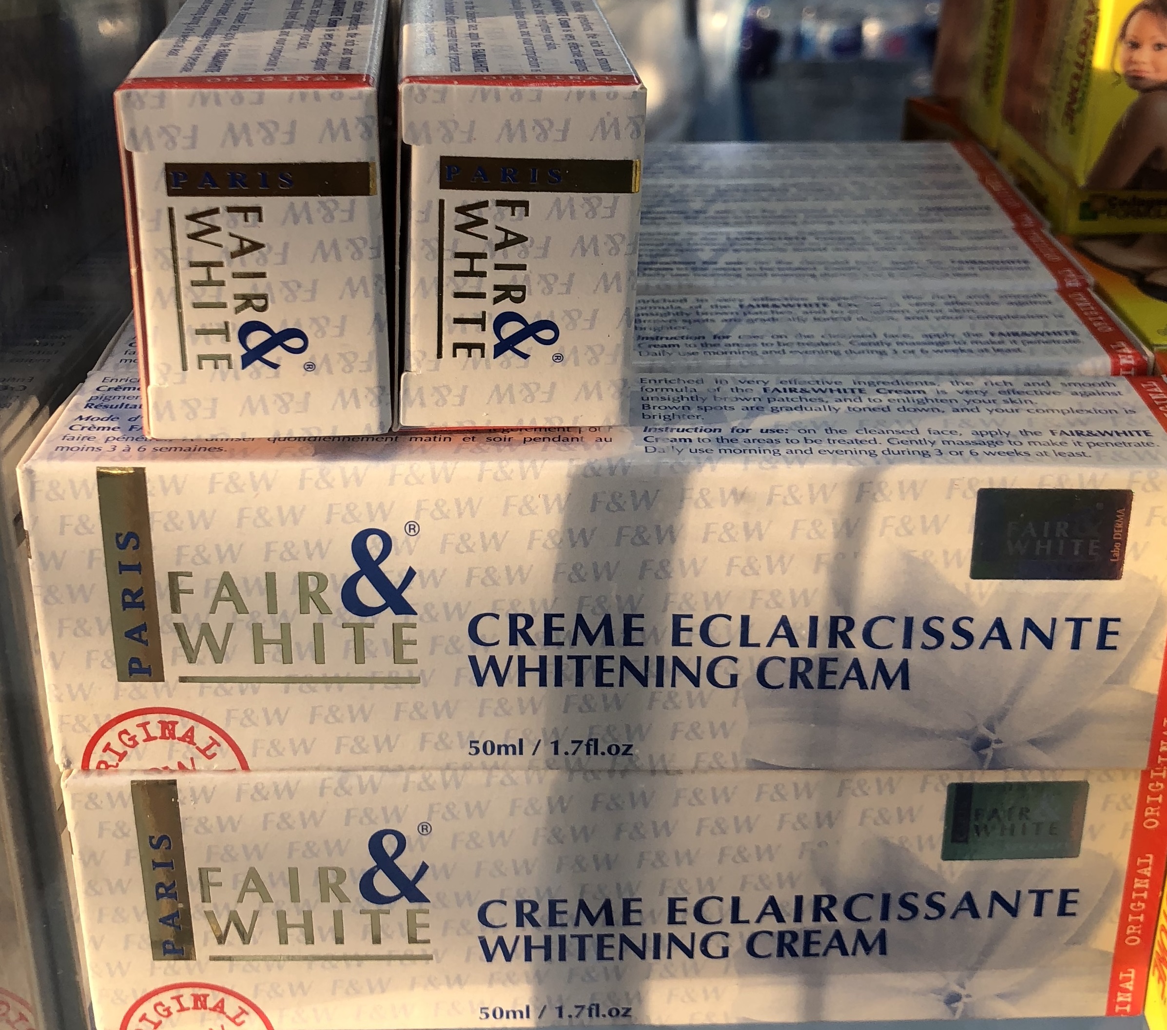 Fair and White Creme Eclaircissante (Whitening Cream) International